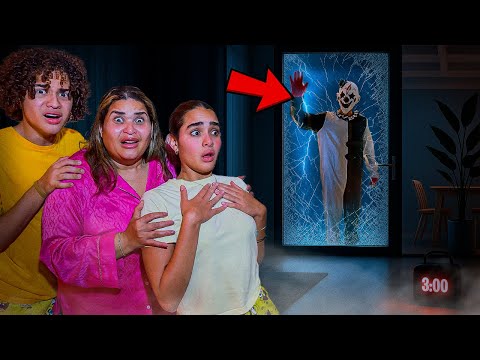 Thumbnail for ALGUÉM ESTÁ  BATENDO EM NOSSA PORTA AS 3:00 HORAS DA MANHÃ 😱😱😱