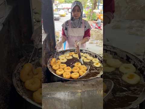 Thumbnail for Handmade Malaysian Donut With Peanut Sauce