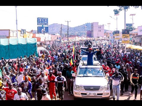 Thumbnail for LIVE : H.E PRESIDENT BOBI WINE CAMPAIGNS KAKUMIRO / KIKUUBE  LIVE #live #bobiwinelive #bobiwine