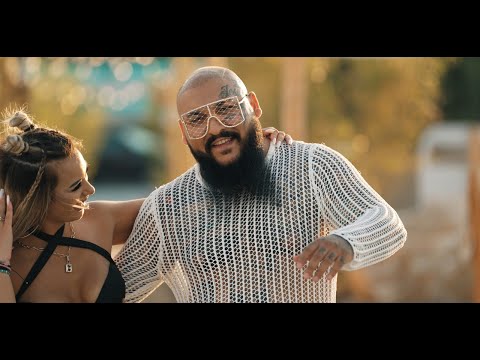 Thumbnail for Dani Mocanu - Parsiva fetita | Official Video