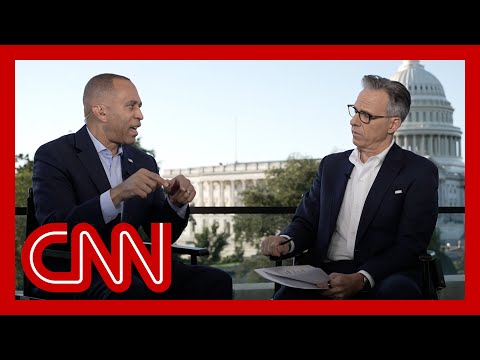 Thumbnail for Rep Jeffries says he hasn't heard from WH since Monday as government shuts down