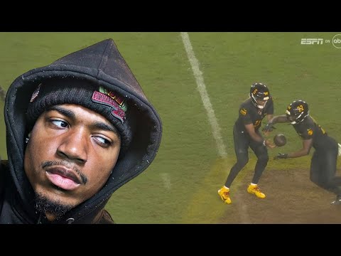 Thumbnail for [NO HEADPHONES] Chicago Bears vs Washington Commanders Game Highlights | 2025 NFL Season Week 6