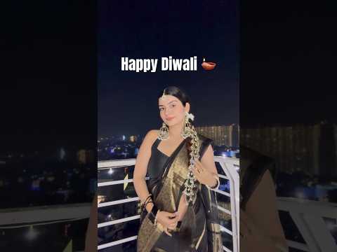 Thumbnail for Diwali Transition ✨🪔❤️ My Diwali Look 2025 🥹✨ #youtubeshorts #shorts #diwali