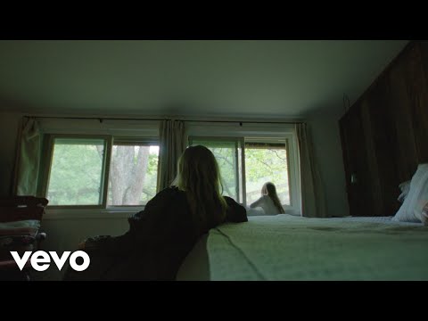 Thumbnail for Anne Wilson - Carry Me (Official Music Video)