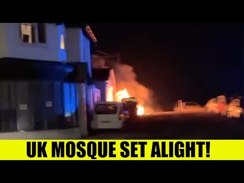 Thumbnail for UK Mosque SET ALIGHT As Police Hunt Two Arsonists In Peacehaven!!