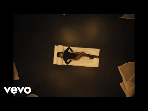 Thumbnail for Selena Gomez - In The Dark (Official Music Video)