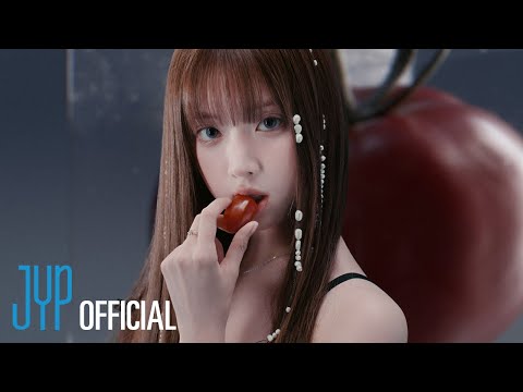 Thumbnail for NMIXX(엔믹스) Blue Valentine Core: “SPINNIN’ ON IT”